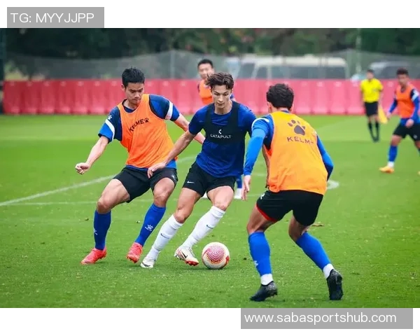 安永佳加盟上海海港几成定局张源也在积极洽谈中